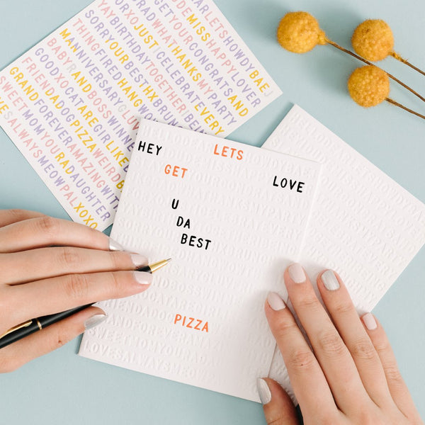 Freestyle colour-in greeting cards